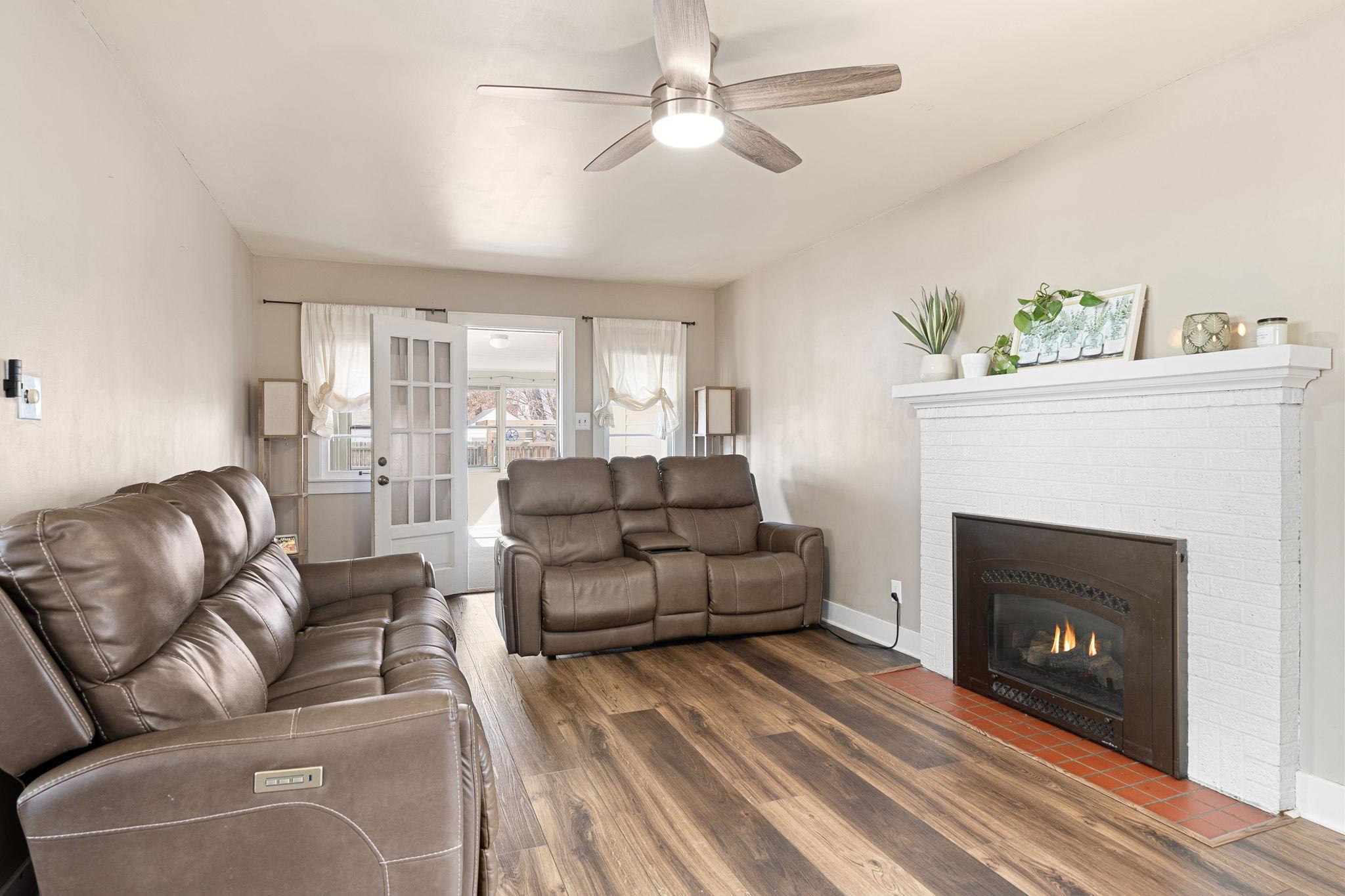 511 10th Street Southwest Austin, MN 55912 - Photo 12 of 38