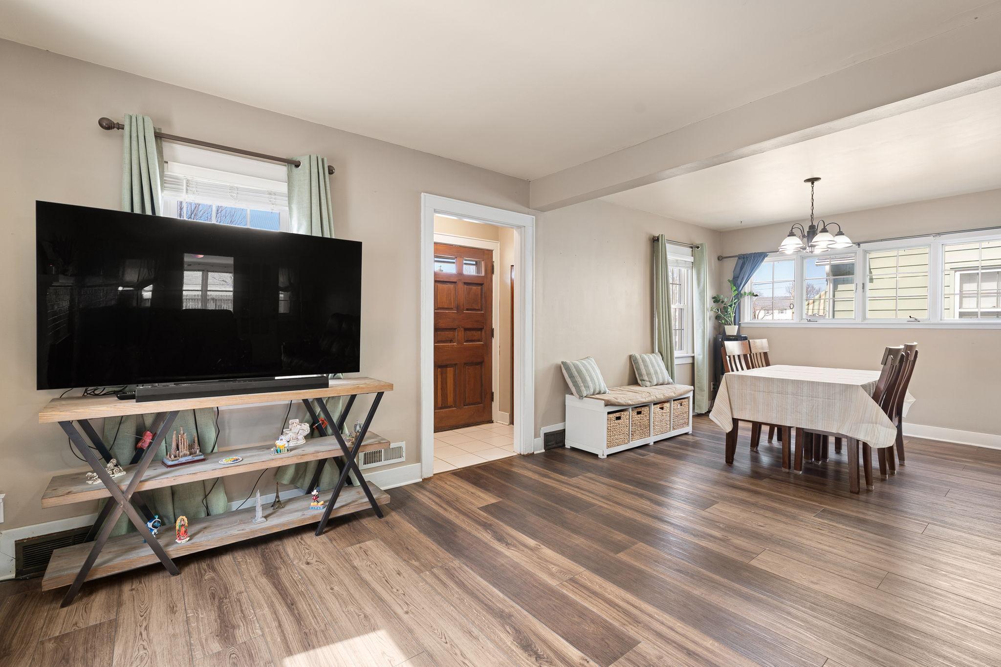 511 10th Street Southwest Austin, MN 55912 - Photo 16 of 38