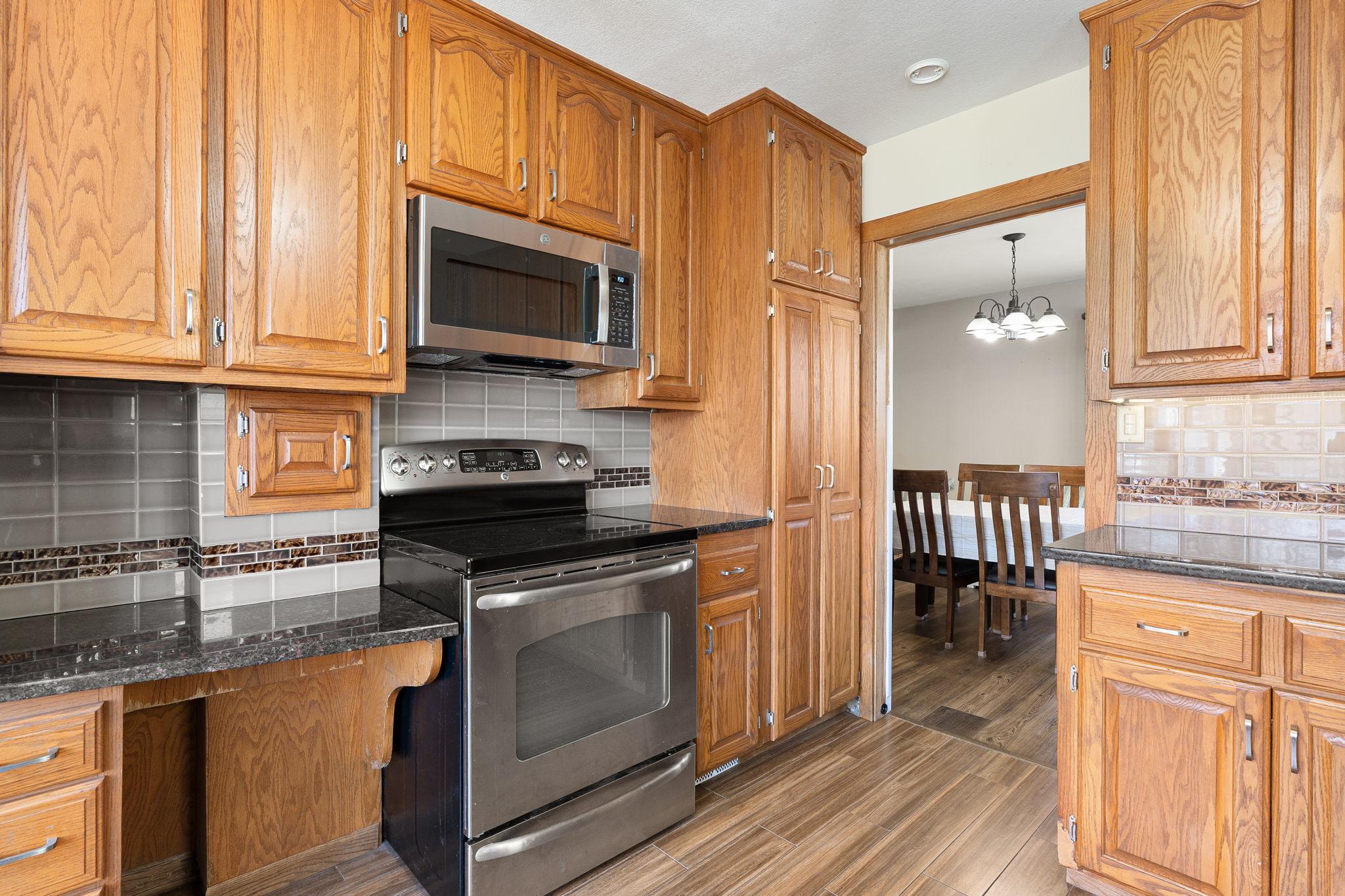 511 10th Street Southwest Austin, MN 55912 - Photo 28 of 38