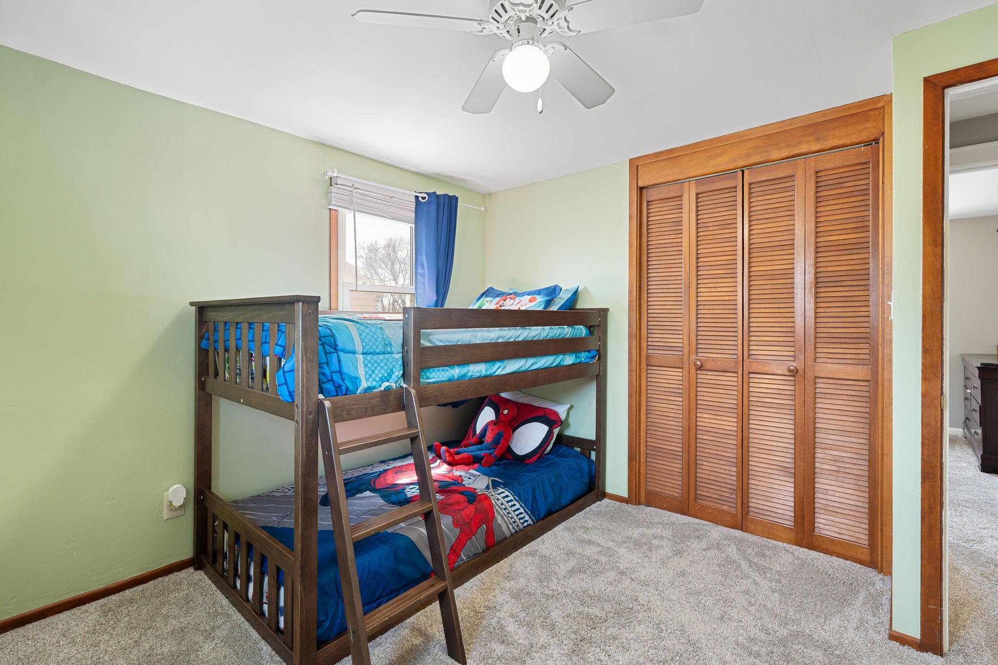 511 10th Street Southwest Austin, MN 55912 - Photo 32 of 38