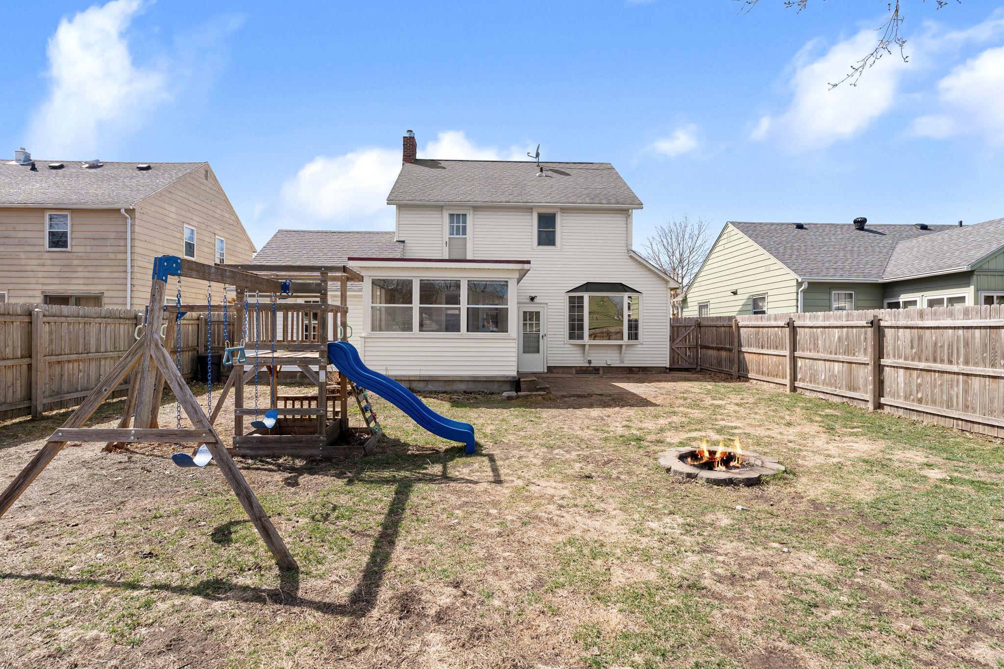 511 10th Street Southwest Austin, MN 55912 - Photo 7 of 38