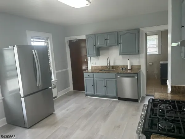 $2,800 | 73 Lakewood Terrace, Bloomfield, NJ 07003