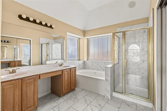 $2,800 | 2909 Misty Valley Drive, Fort Worth, TX 76123