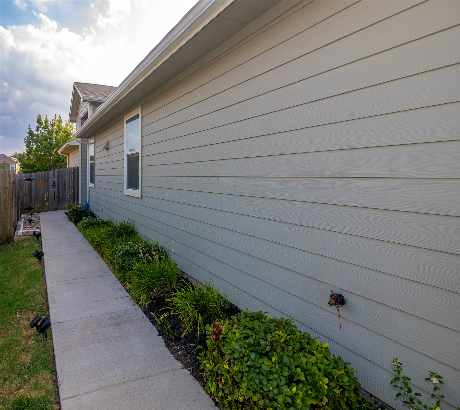 1501 Gropius Lane, Unit 30B Pflugerville, TX 78660 - Photo 7 of 30 View of home's exterior