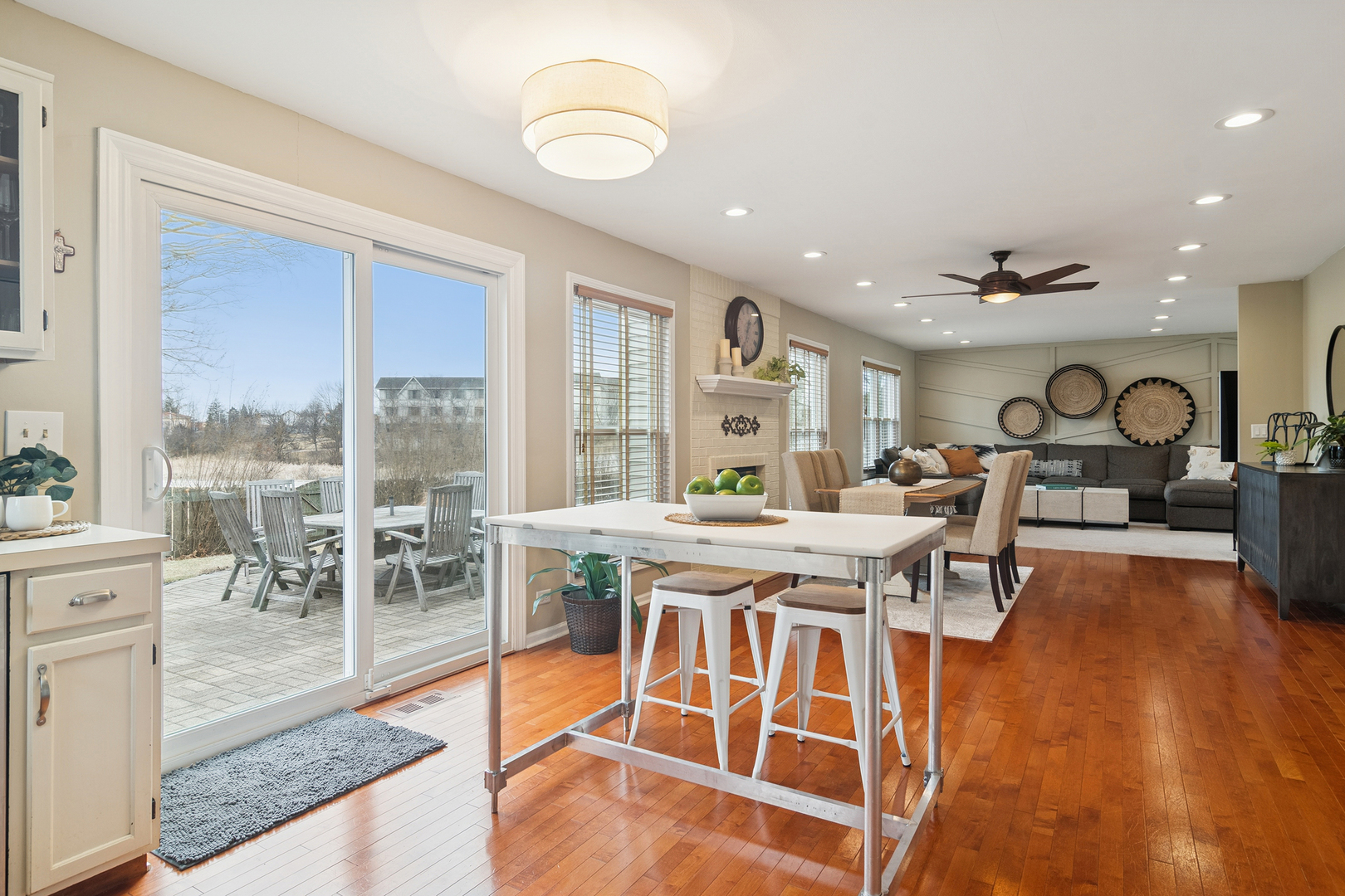 481 Pheasant Ridge Road Lake Zurich, IL 60047 - Photo 12 of 42 Gallery Image 12