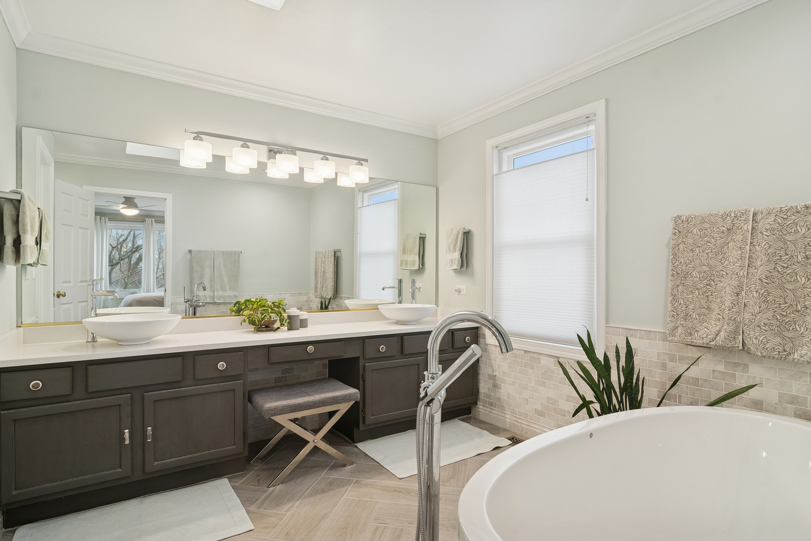481 Pheasant Ridge Road Lake Zurich, IL 60047 - Photo 21 of 42 Gallery Image 21