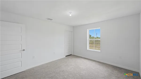 $350,000 | 950 Highsmith Road, Luling, TX 78648