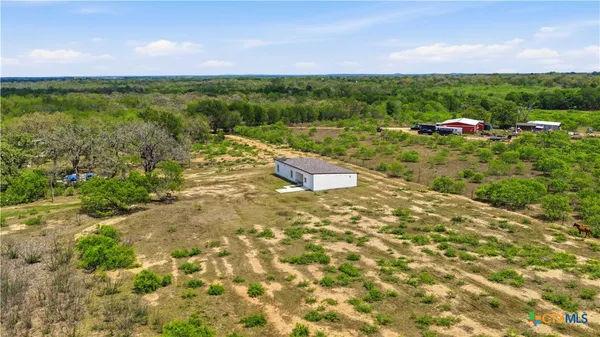$350,000 | 950 Highsmith Road, Luling, TX 78648
