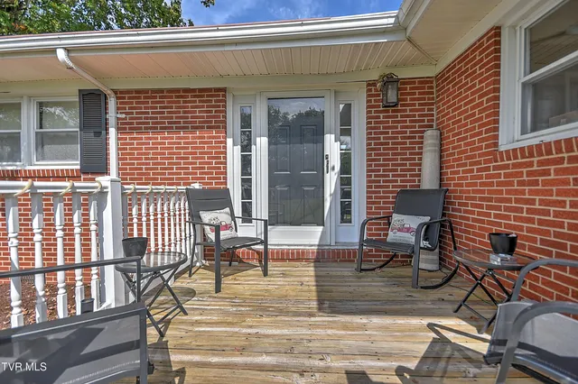 $419,000 | 464 Jonesboro Road, Piney Flats, TN 37686