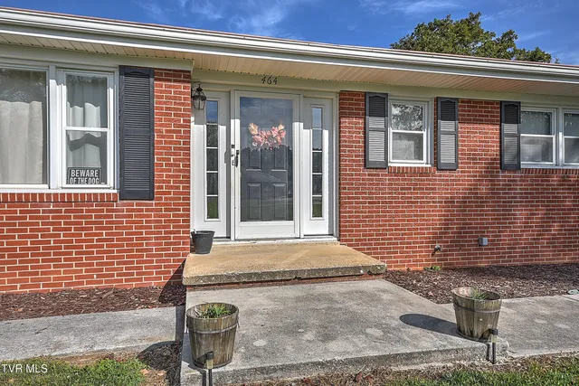 $419,000 | 464 Jonesboro Road, Piney Flats, TN 37686