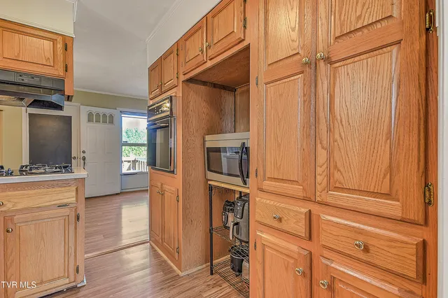 $419,000 | 464 Jonesboro Road, Piney Flats, TN 37686