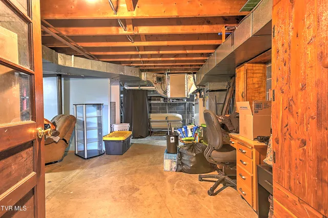 $419,000 | 464 Jonesboro Road, Piney Flats, TN 37686