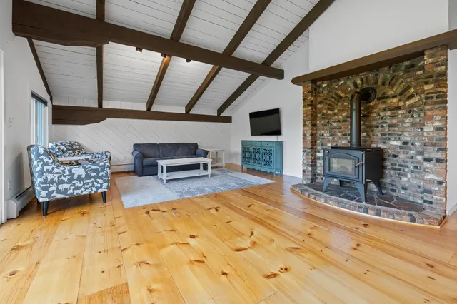 $625,000 | 190 Highway 11, Unit 1, Peru, VT 05152