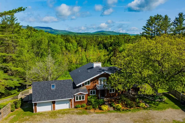 $625,000 | 190 Highway 11, Unit 1, Peru, VT 05152
