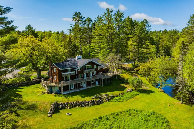 $625,000 | 190 Highway 11, Unit 1, Peru, VT 05152