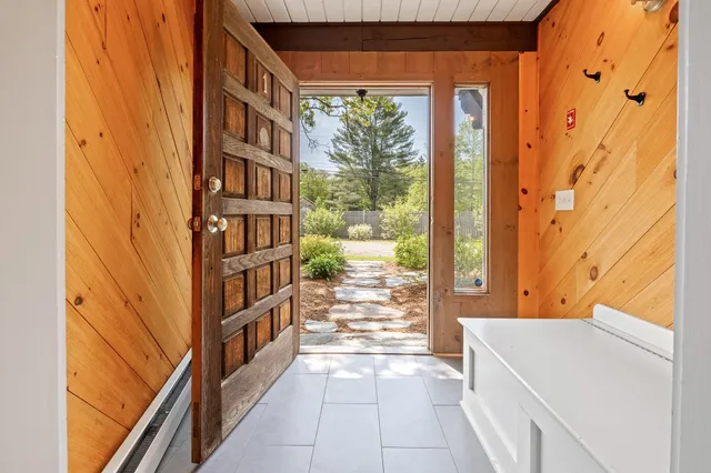 $625,000 | 190 Highway 11, Unit 1, Peru, VT 05152