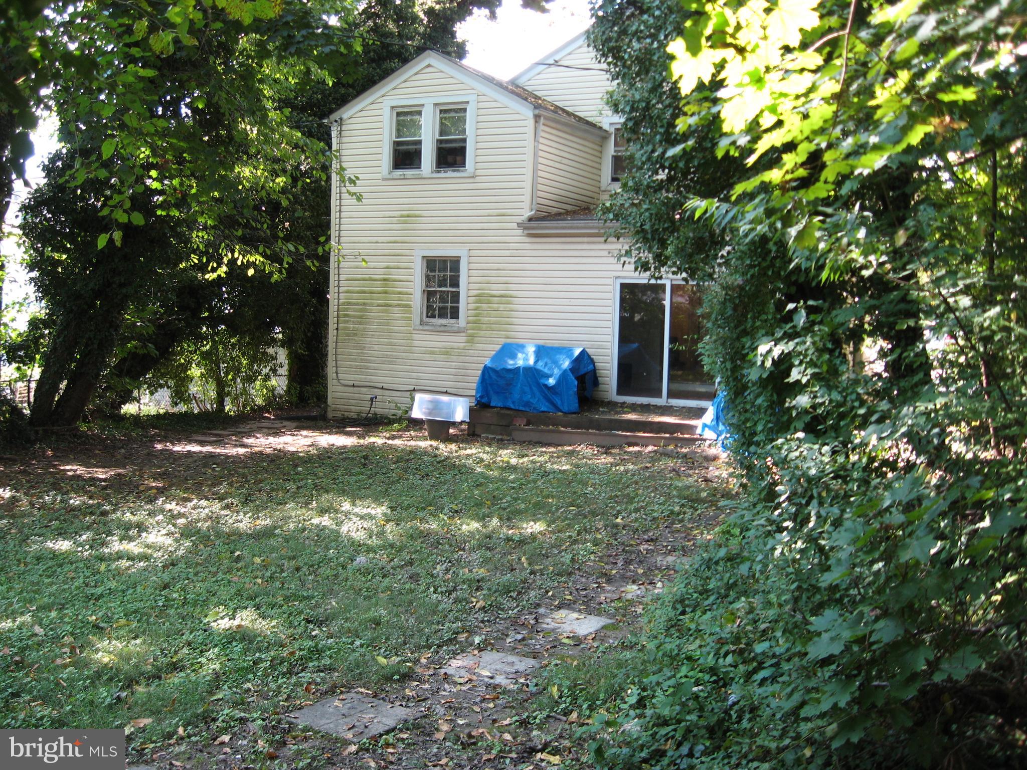 6009 York Road Baltimore, MD 21212 - Photo 5 of 17 Rear view from back of property
