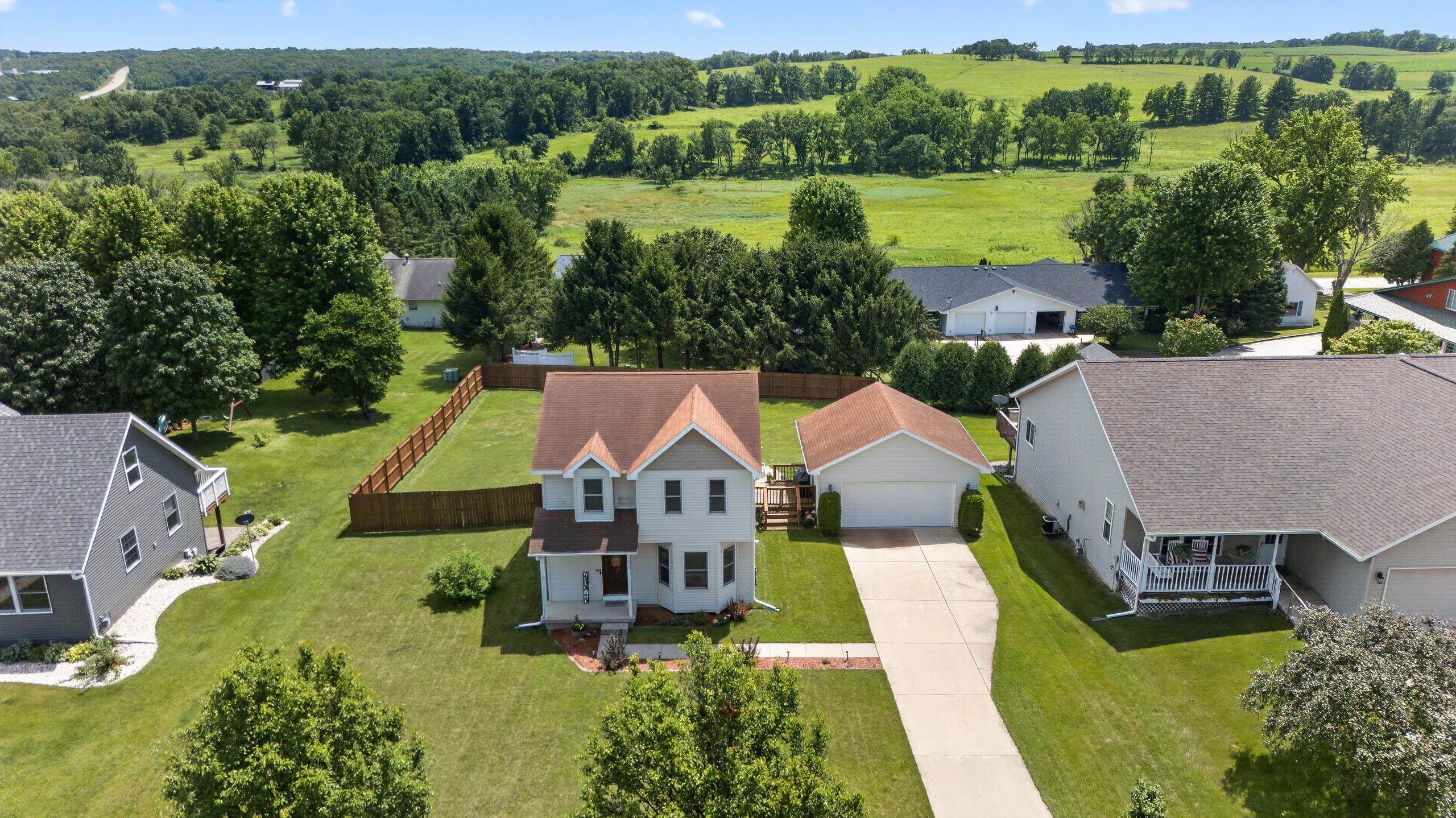 619 Windlach Street New Glarus, WI 53574 - Photo 33 of 37