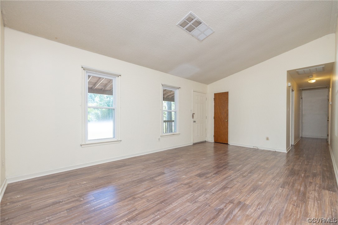10806 Robious Road North Chesterfield, VA 23235 - Photo 24 of 30 Gallery Image 24