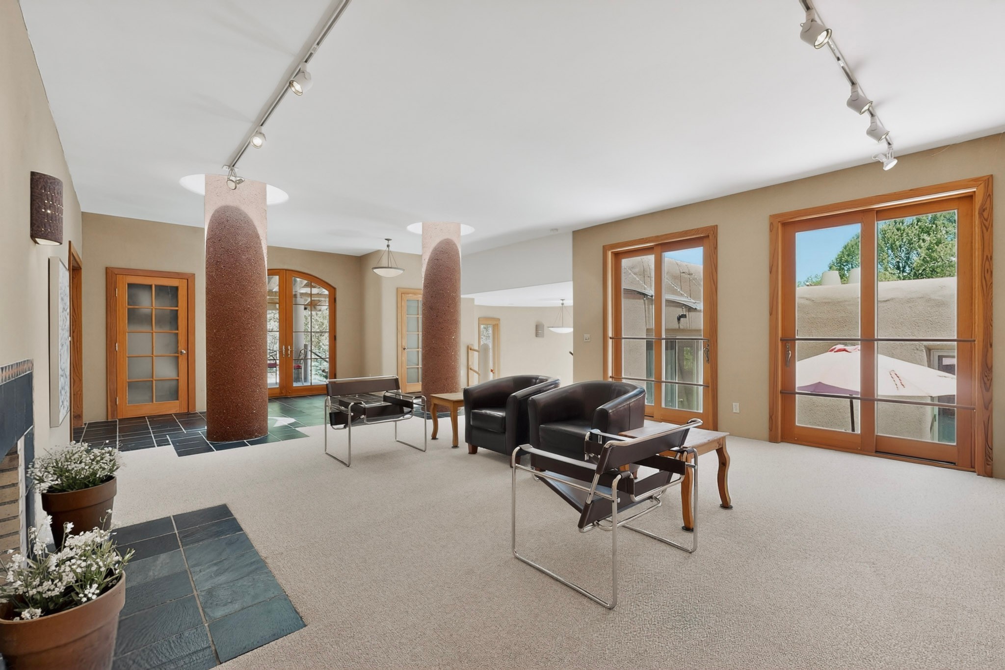 1404 Tesuque Creek Road Santa Fe, NM 87501 - Photo 20 of 55