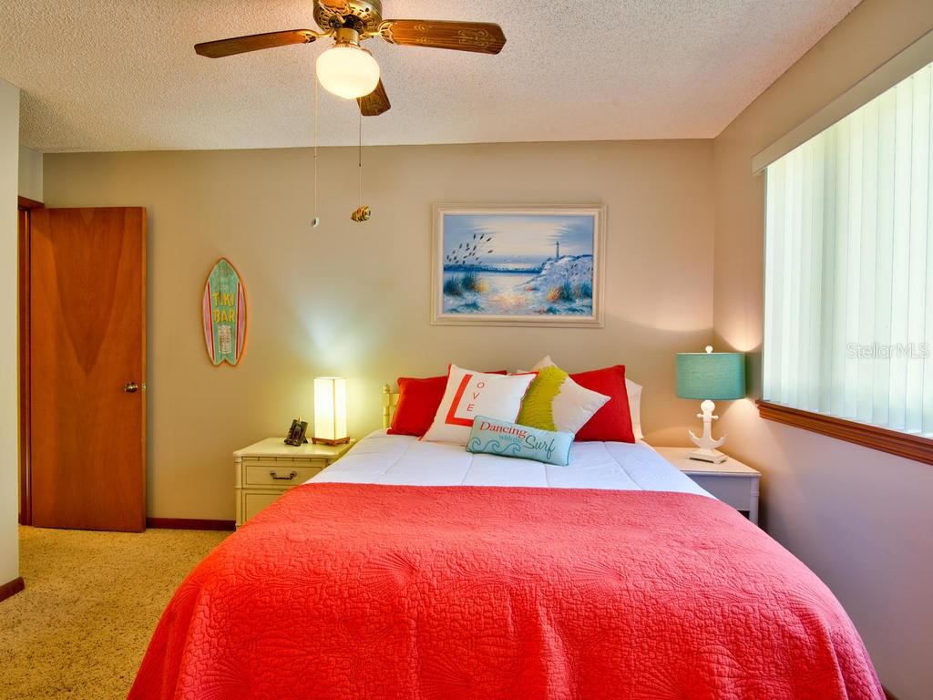 2700 Gulf Boulevard, Unit 2 Indian Rocks Beach, FL 33785 - Photo 13 of 46