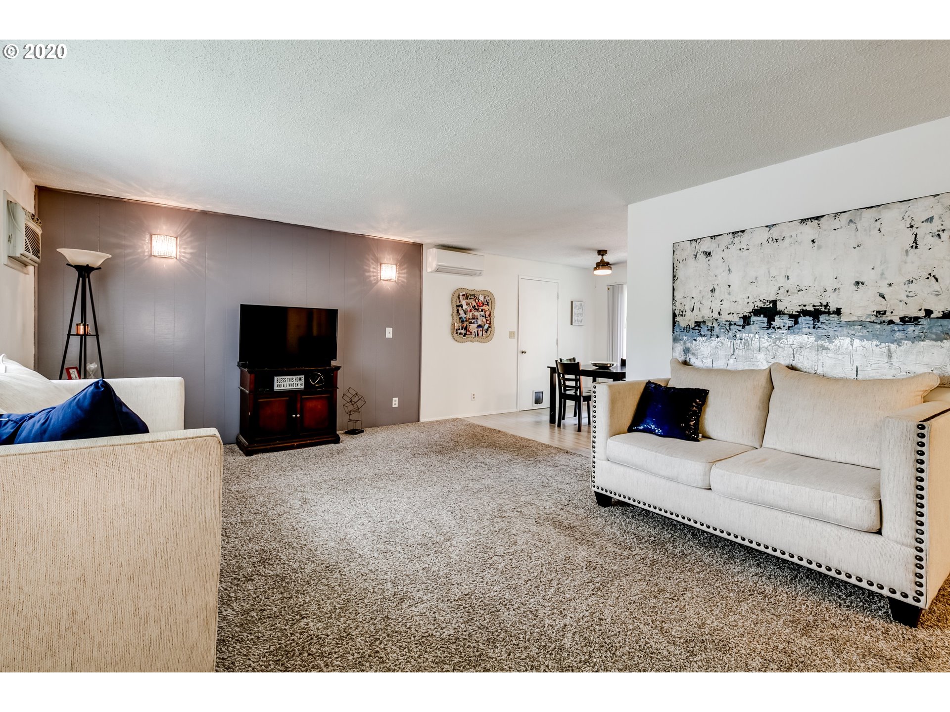 943 56th Place Springfield, OR 97478 - Photo 2 of 32