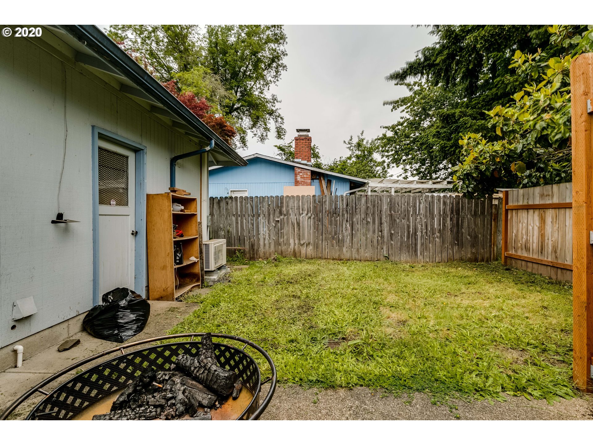 943 56th Place Springfield, OR 97478 - Photo 27 of 32