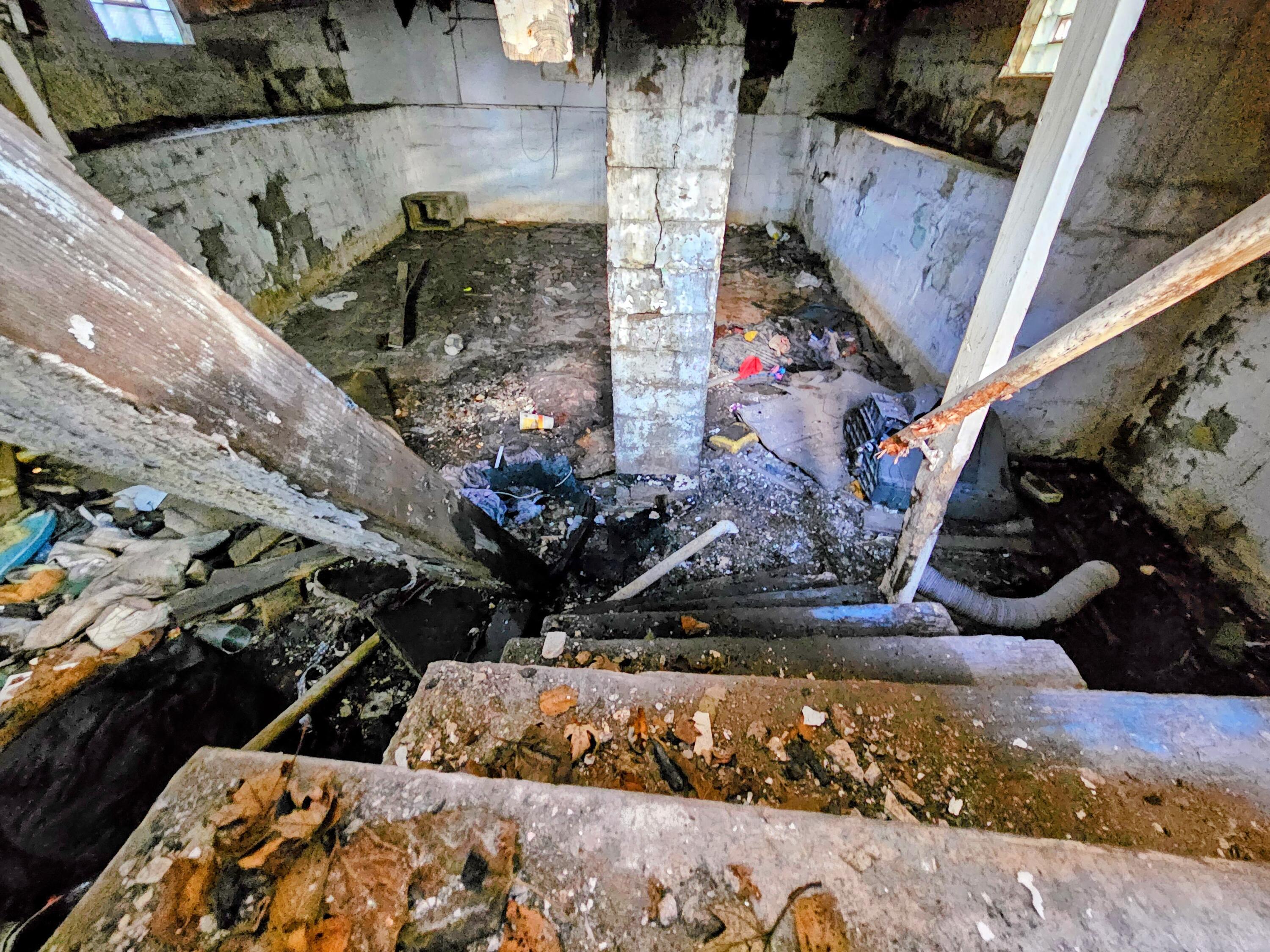 3980 Madison Street Gary, IN 46408 - Photo 6 of 6 a view of outdoor seating