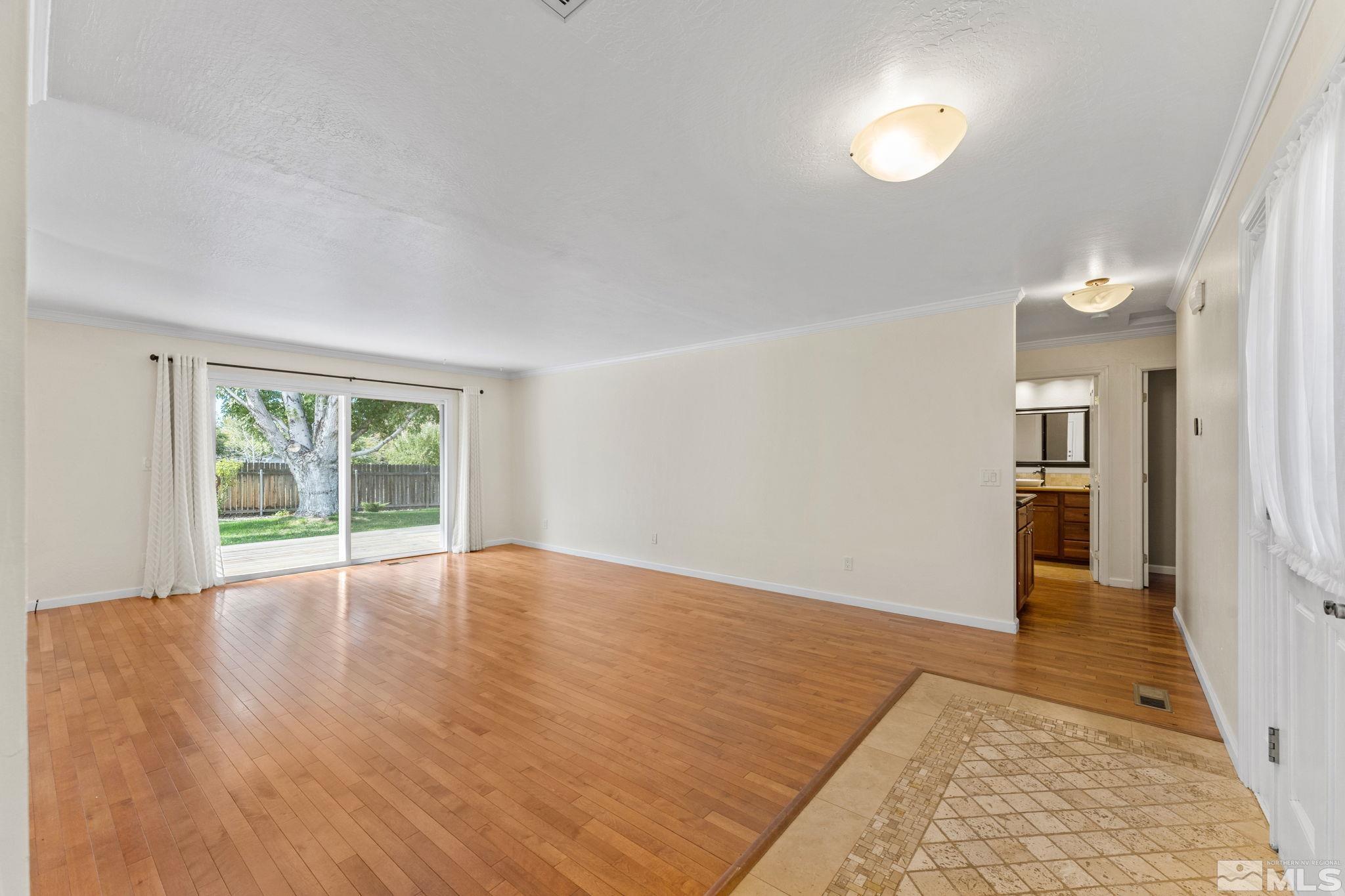 30 Count Fleet Court Reno, NV 89502 - Photo 14 of 40 Photo 14
