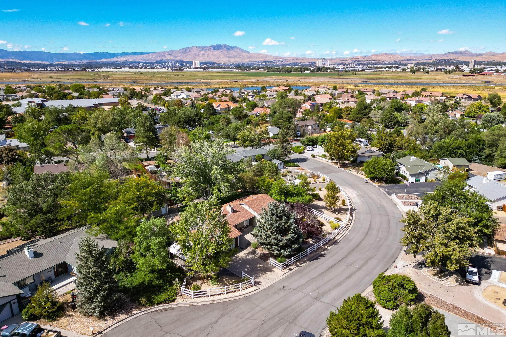 30 Count Fleet Court Reno, NV 89502 - Photo 32 of 40 Photo 32