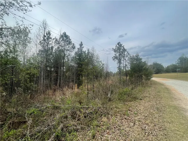 $99,900 | 12 Walnut Drive, Tamassee, SC 29686