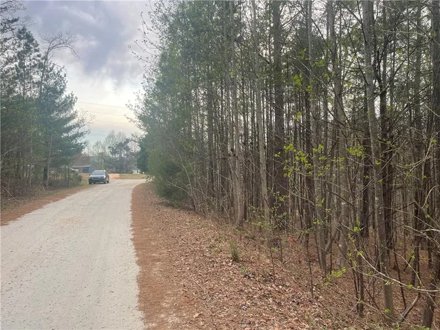 $99,900 | 12 Walnut Drive, Tamassee, SC 29686
