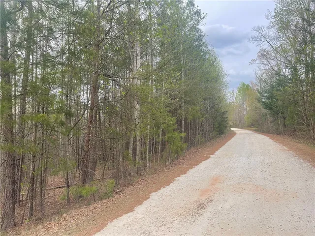 $99,900 | 12 Walnut Drive, Tamassee, SC 29686