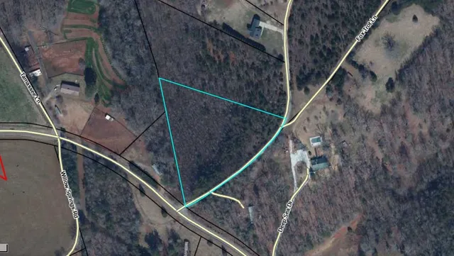 $99,900 | 12 Walnut Drive, Tamassee, SC 29686