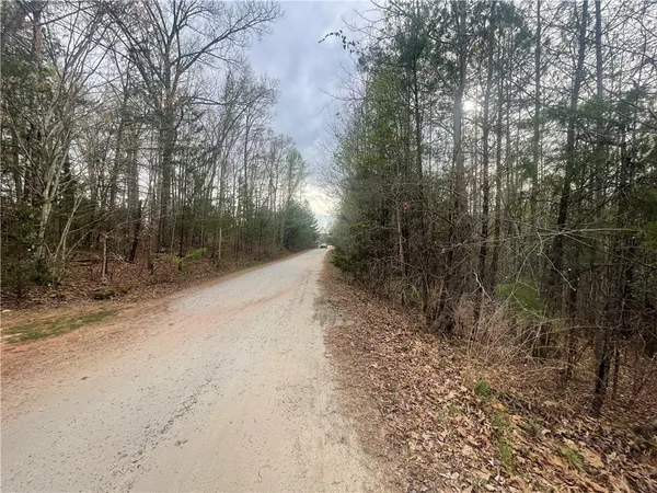 $99,900 | 12 Walnut Drive, Tamassee, SC 29686
