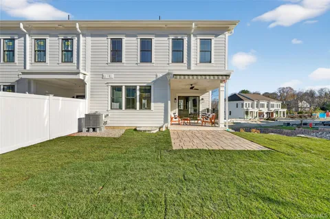 $1,059,450 | 1821 Soundview Court, Yorktown Heights, NY 10598