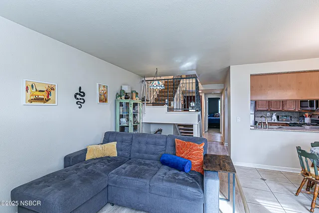 $459,000 | 519 East Rice Ranch Road, Santa Maria, CA 93455