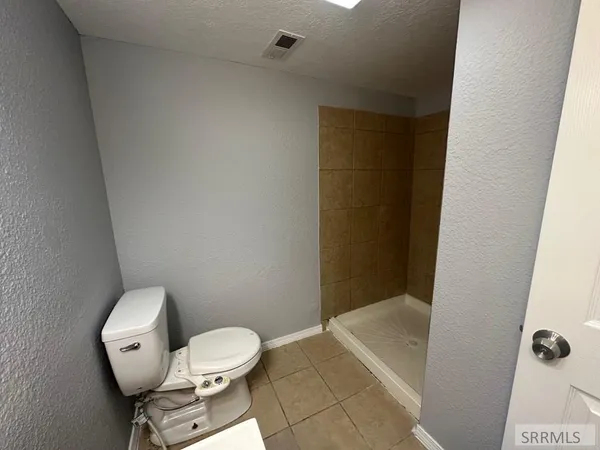 $2,200 | 4425 Dixie Street, Idaho Falls, ID 83401