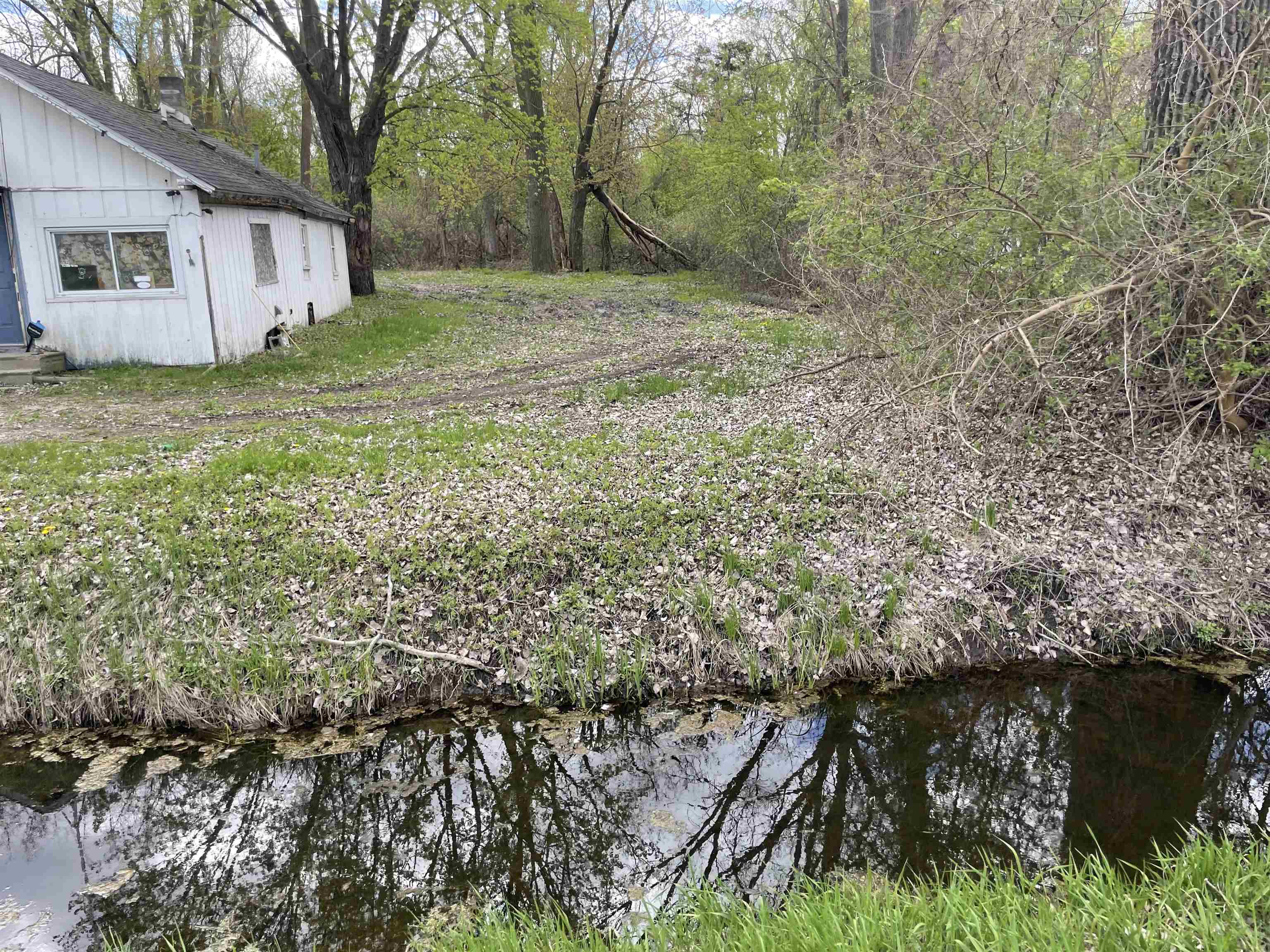 4300 Zimmer Road Bay City, MI 48706 - Photo 13 of 17