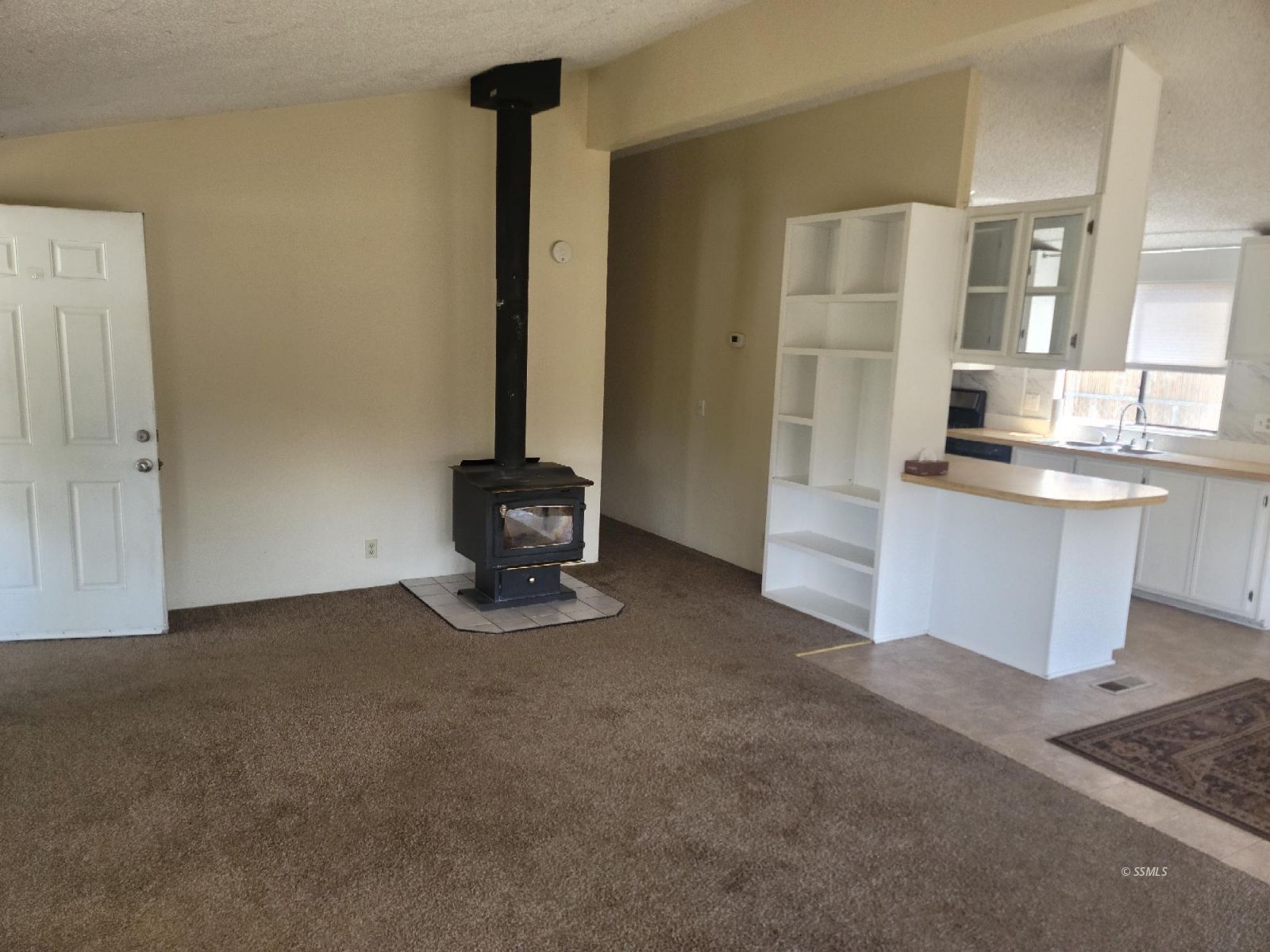 5028 Shawnee Road Weldon, CA 93283 - Photo 5 of 32 Gallery Image 5