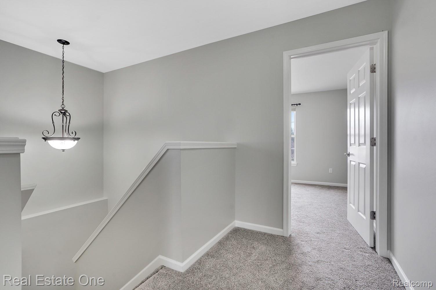 3440 Talbert Circle Rochester, MI 48307 - Photo 23 of 37 dsc09726-dsc09728.jpg