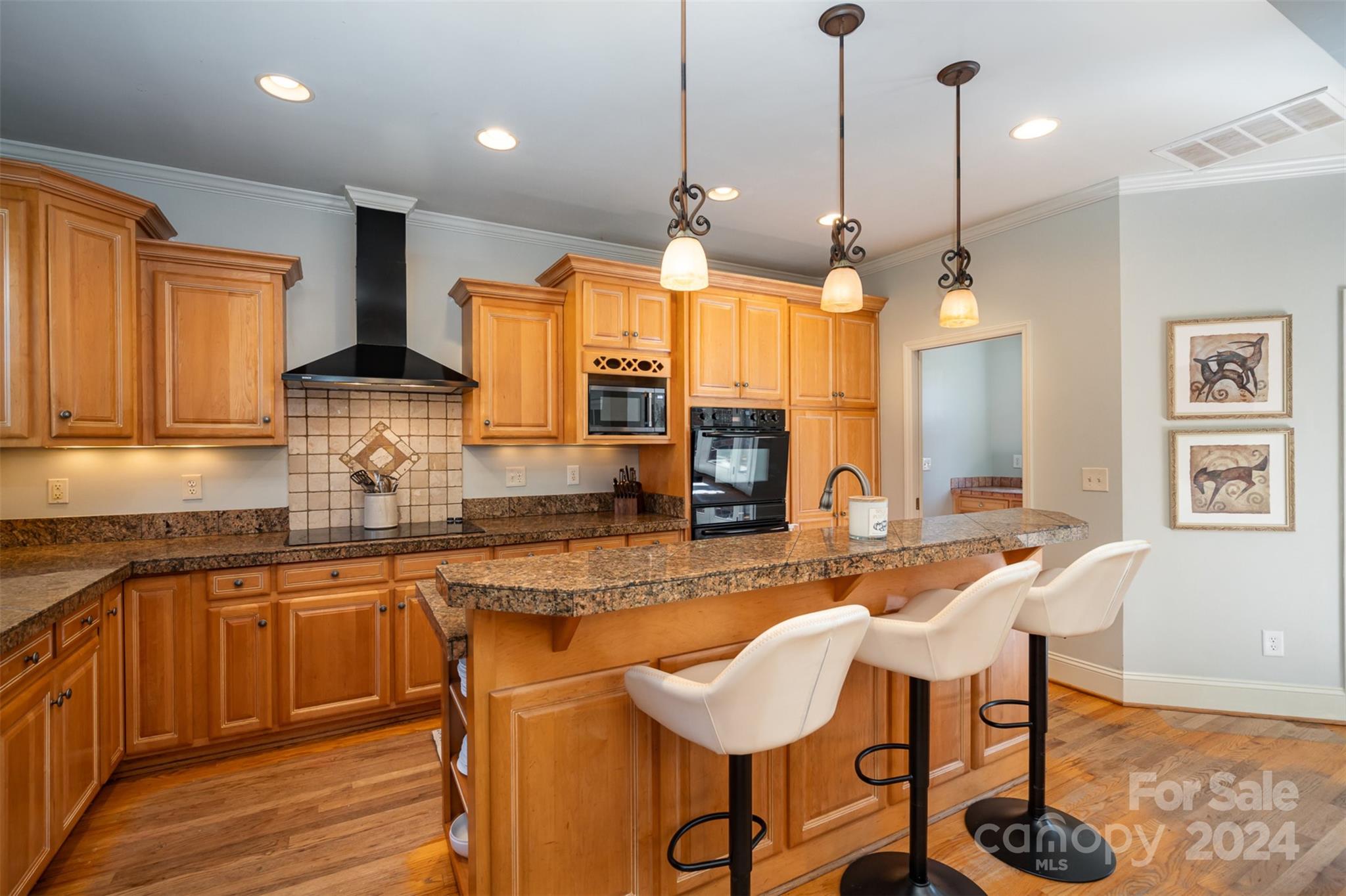521 Boyce Road Charlotte, NC 28211 - Photo 12 of 37 Gallery Image 12