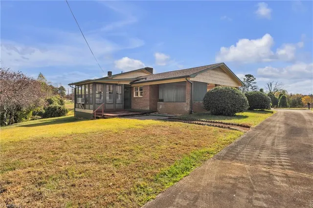 $275,000 | 1083 Fairplains Road, North Wilkesboro, NC 28659