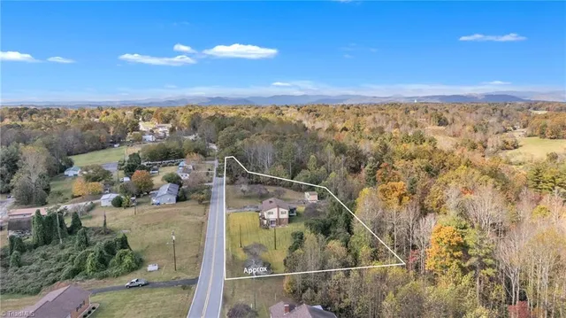 $275,000 | 1083 Fairplains Road, North Wilkesboro, NC 28659