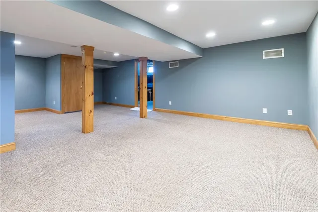 $399,900 | 80 Oakland Avenue, Pawtucket, RI 02861