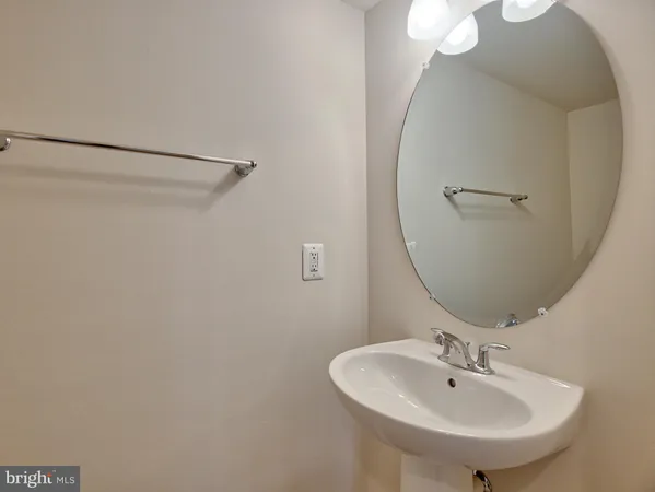 $2,199 | 127 Keller Court, Winchester, VA 22602