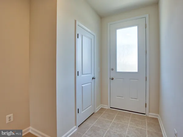 $2,199 | 127 Keller Court, Winchester, VA 22602