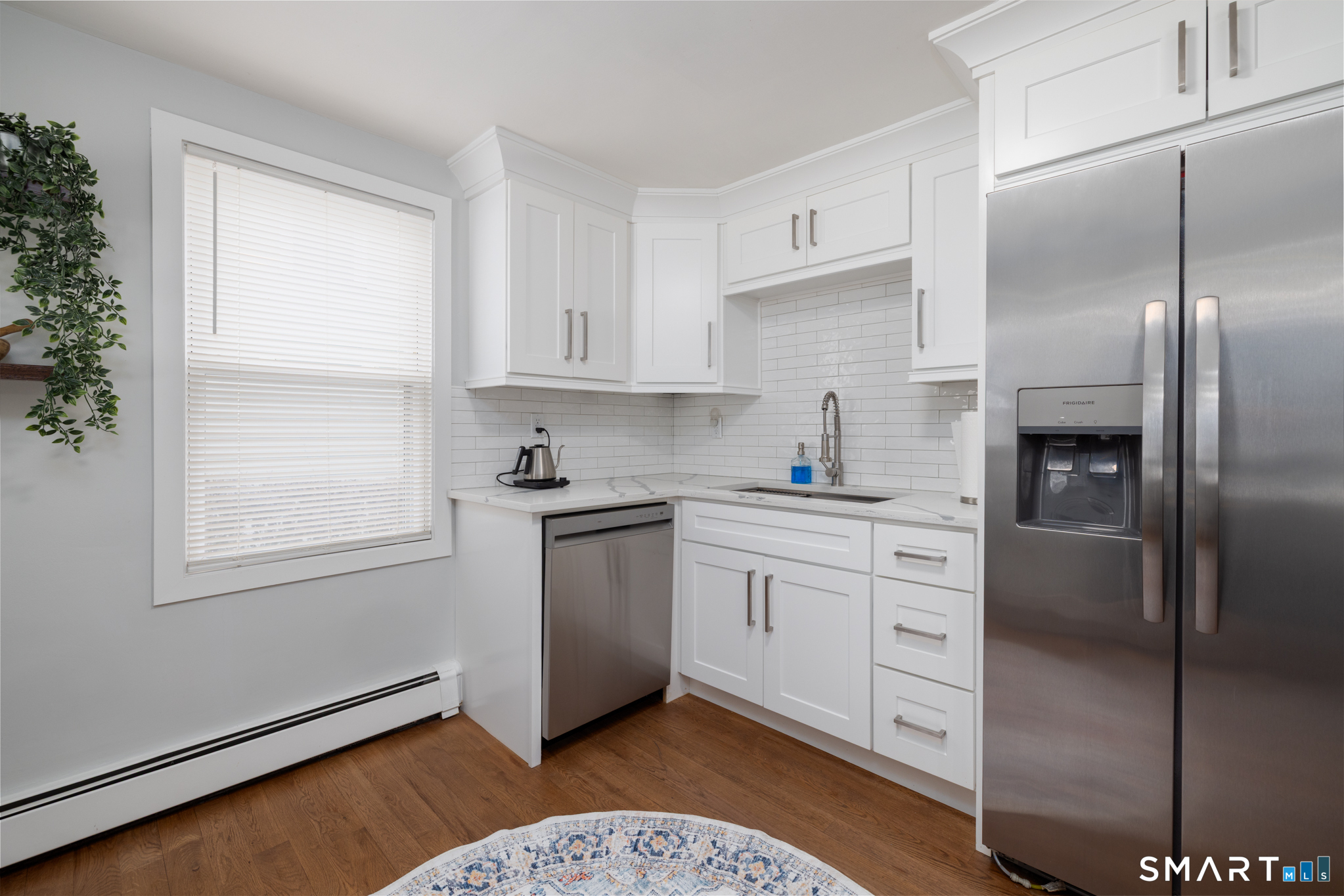 59 Macnamara Street Waterbury, CT 06708 - Photo 12 of 38