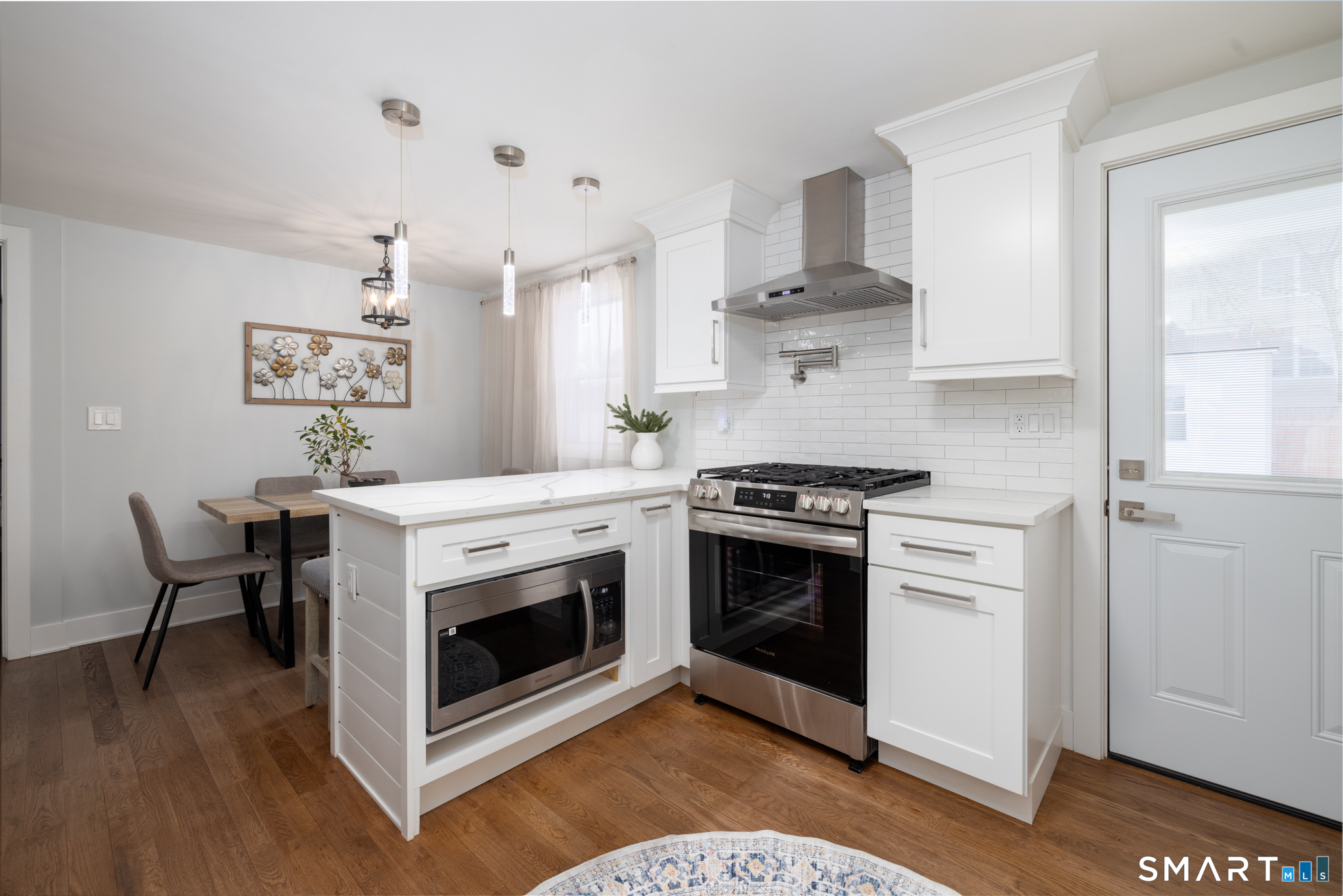 59 Macnamara Street Waterbury, CT 06708 - Photo 14 of 38