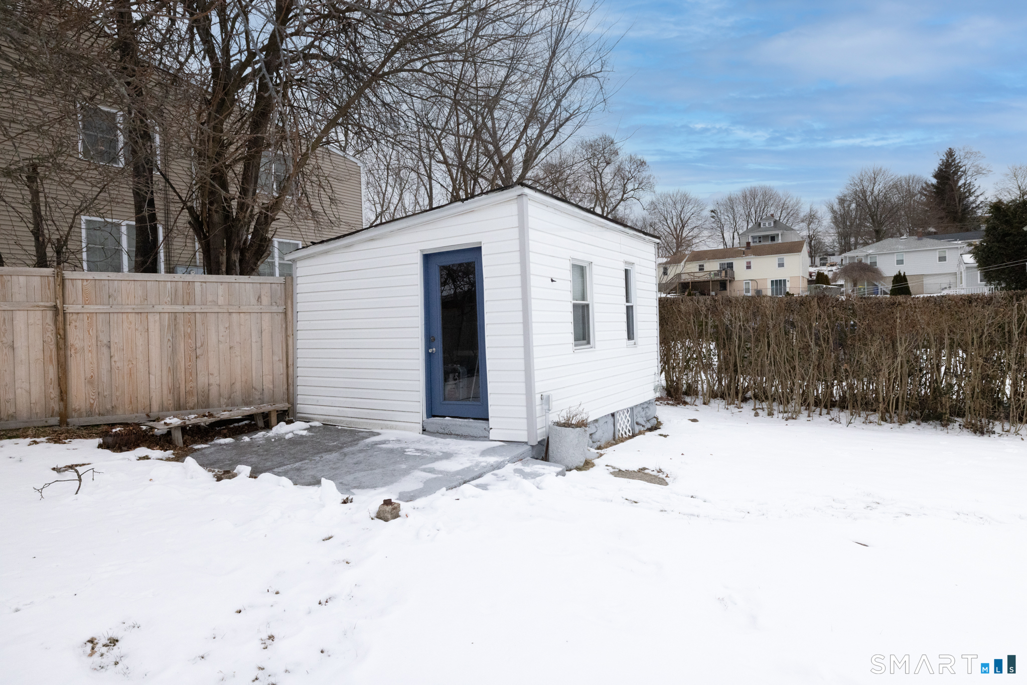 59 Macnamara Street Waterbury, CT 06708 - Photo 36 of 38